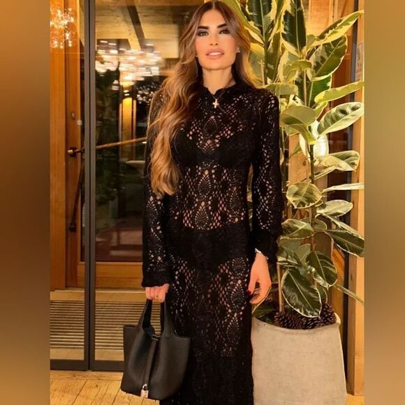 ZARA LIMITED EDITION LONG MAXI CROCHET DRESS - Picture 6 of 16